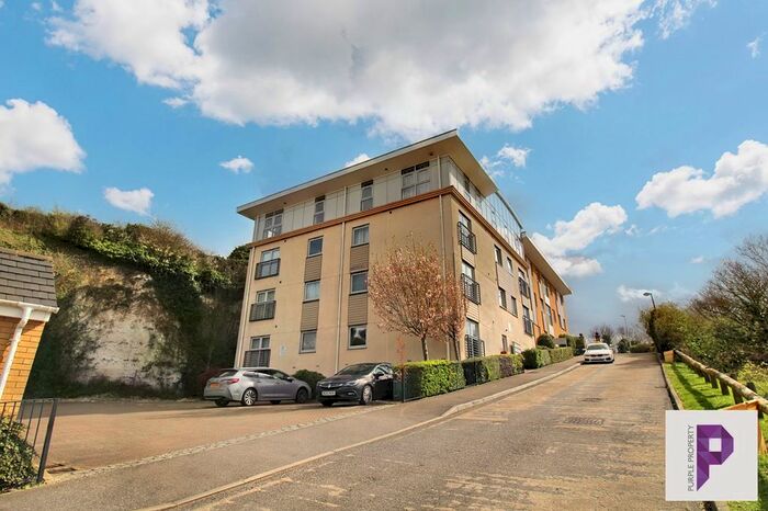 1 Bedroom Flat To Rent In Ward View, Kent, ME5