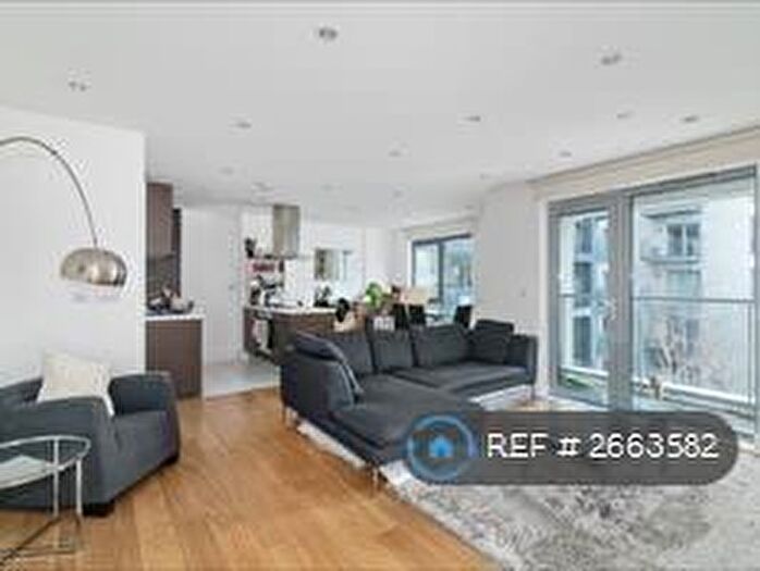 2 Bedroom Flat To Rent In Christian Street, London, E1