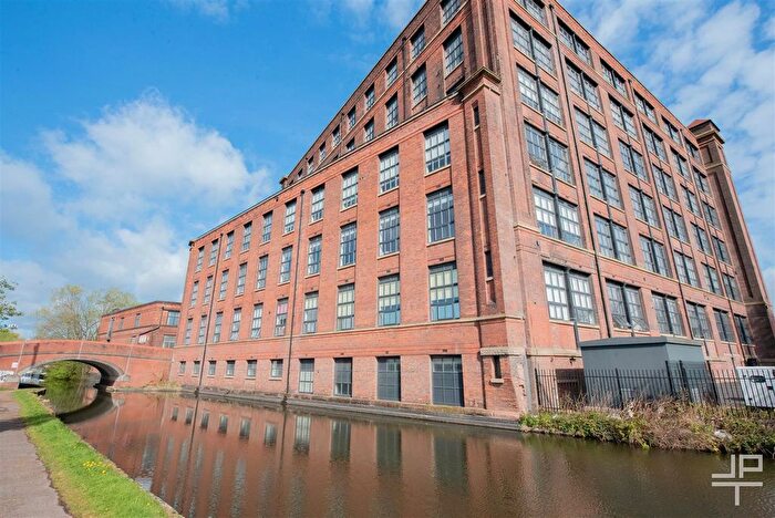 3 Bedroom Flat To Rent In Mather Lane, Leigh, WN7