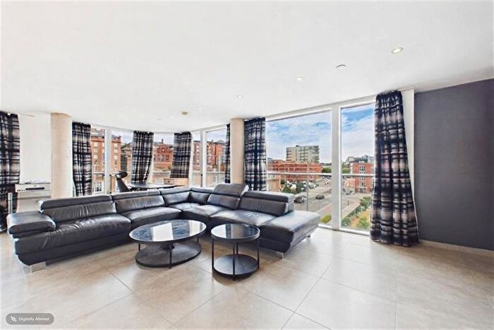 2 Bedroom Flat To Rent In Nottingham One Entrance A, Canal Street, NG1