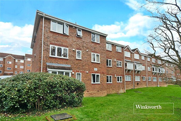 1 Bedroom Flat To Rent In Onyx House, Percy Gardens, Worcester Park, Surrey, KT4