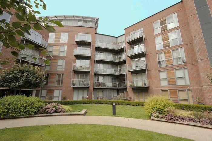 2 Bedroom Flat To Rent In The Heart, Walton-on-Thames, KT12