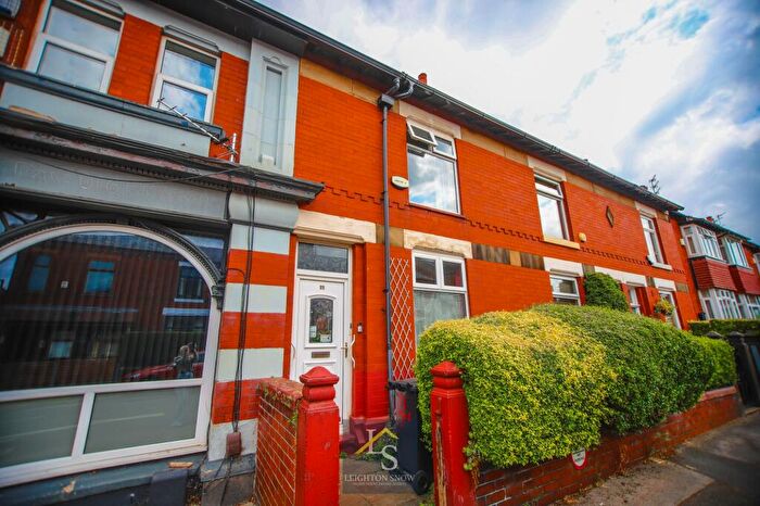 3 Bedroom Terraced House For Sale In Dale Street, Stockport, SK3