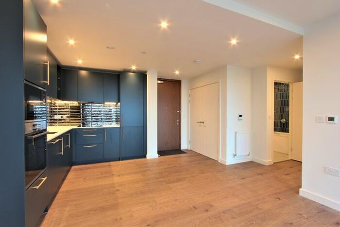 1 Bedroom Flat To Rent In Alington House, Mary Neuner Road, London, N8