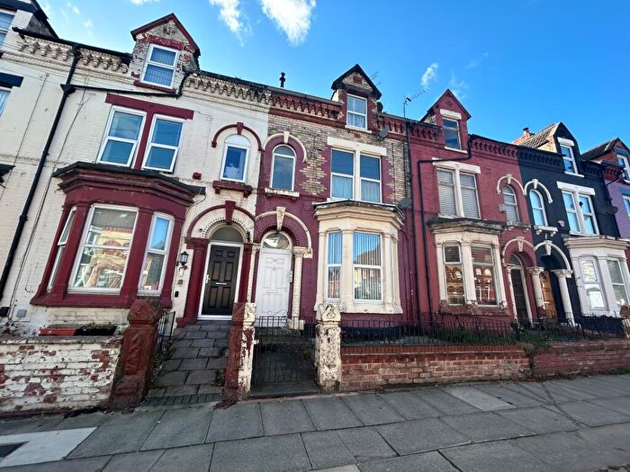 1 Bedroom Apartment To Rent In Carisbrooke Road, L4