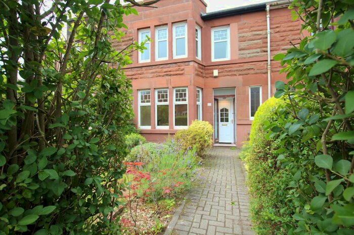3 Bedroom Flat To Rent In Thorncliffe Gardens, Strathbungo, Glasgow, G41
