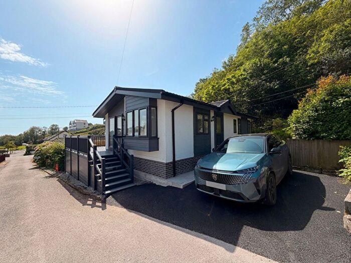 2 Bedroom Park Home For Sale In Tremorvah Park, Swanpool, TR11