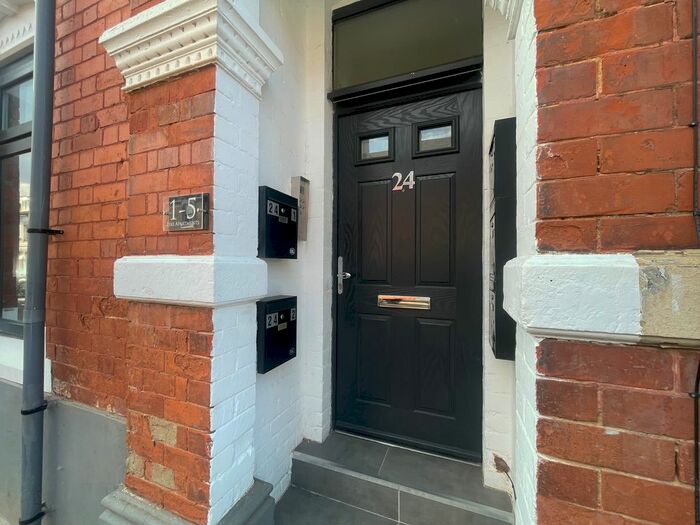 1 Bedroom Flat To Rent In St Pauls Road, Northampton, NN2