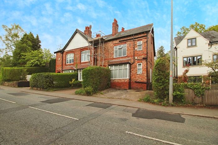 2 Bedroom Flat To Rent In Manchester Road, Wilmslow, Cheshire, SK9