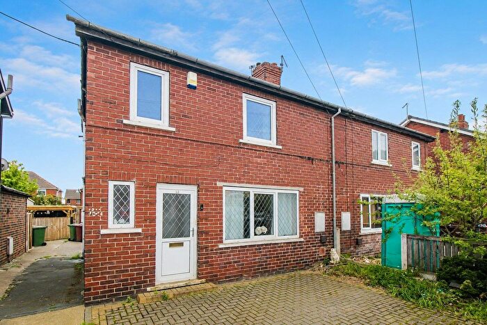 3 Bedroom Semi Detached House For Sale In Santingley Lane, New Crofton, Wakefield, WF4