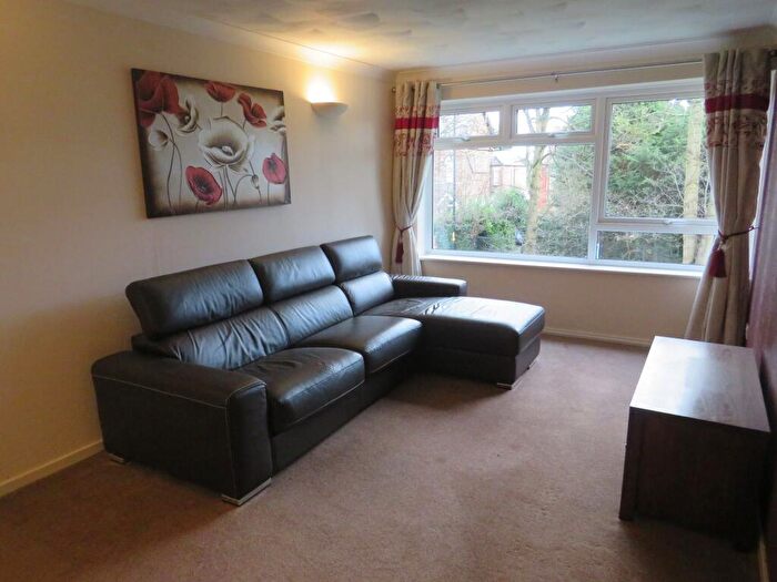 2 Bedroom Flat To Rent In Boldmere Road, Sutton Coldfield, B73