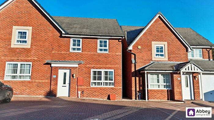 3 Bedroom Semi Detached House For Sale In Somerset Avenue, Leicester, LE4