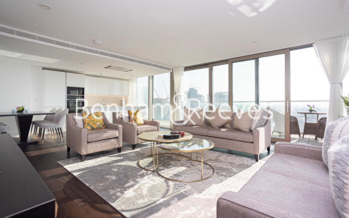 3 Bedroom Apartment To Rent In Lavender Place, Royal Mint Street, E1