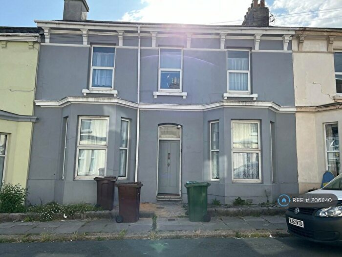 5 Bedroom Terraced House To Rent In Sydney Street, Plymouth, PL1