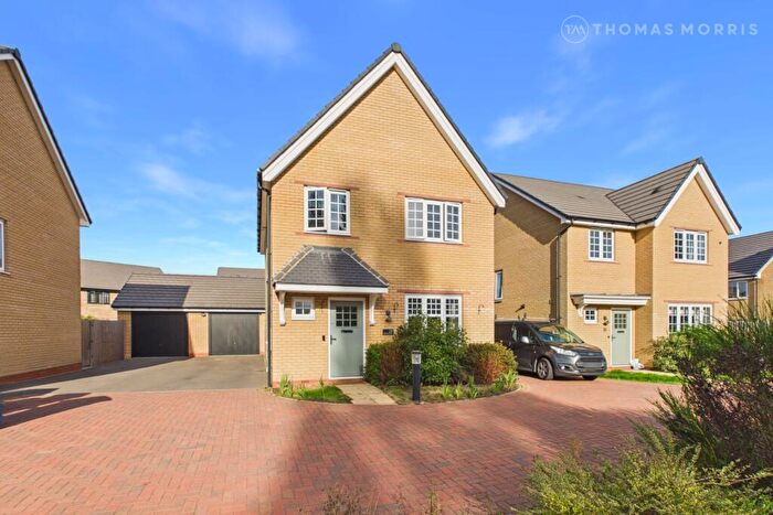 4 Bedroom Detached House For Sale In Glanville Crescent, Little Paxton, St. Neots, Cambridgeshire, PE19