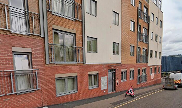 2 Bedroom Apartment To Rent In Irving Street, Birmingham, B1