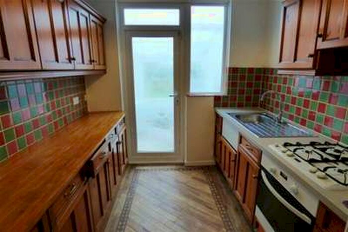 3 Bedroom House To Rent In Westrow Drive Barking IG11