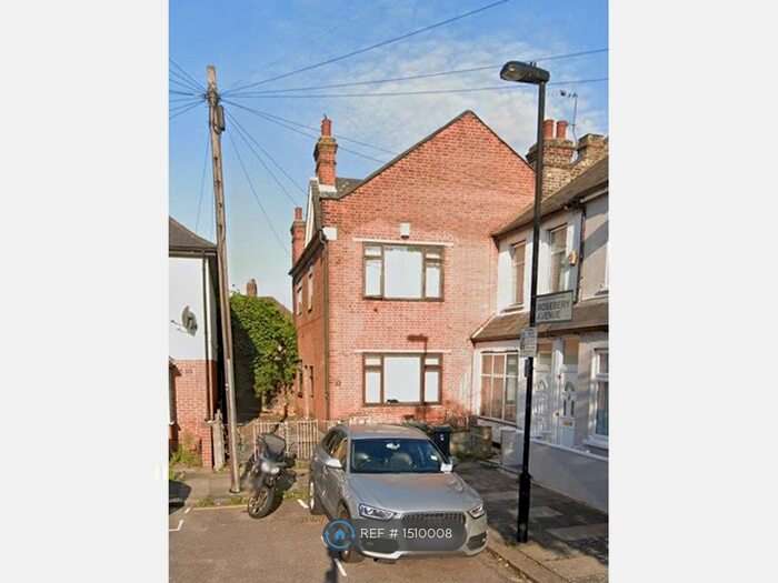 4 Bedroom Semi-Detached House To Rent In Rosebery Avenue, London, N17