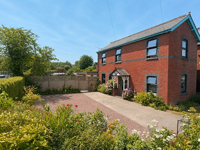 3 Bedroom Detached House For Sale In Church Road, Hereford, HR1