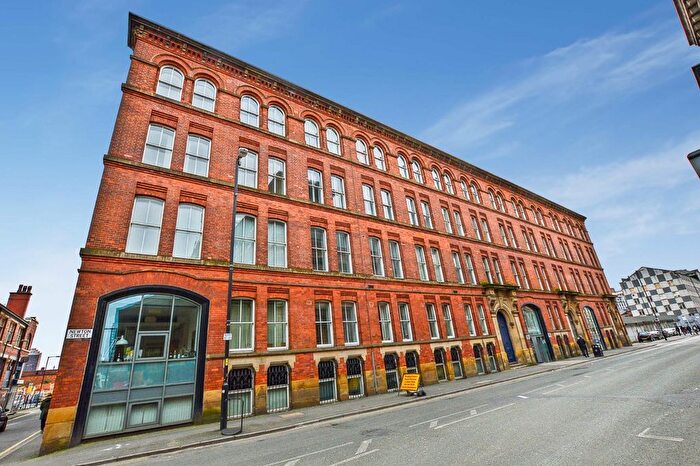2 Bedroom Flat To Rent In The Wentwood, - Newton Street, Northern Quarter, Manchester, M1