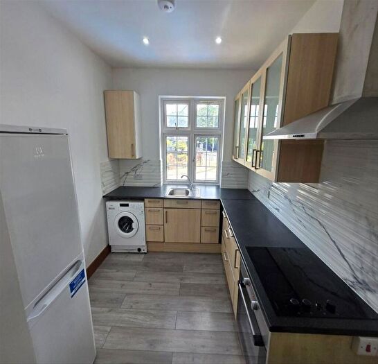 Studio To Rent In Dorset Road, Wimbledon, SW19