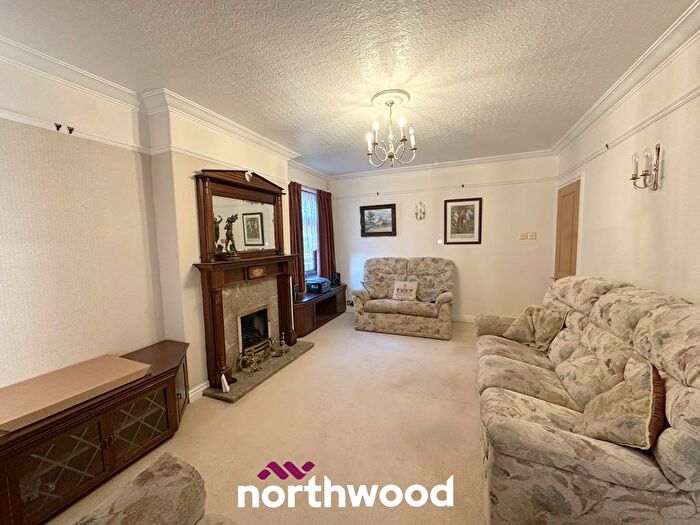 3 Bedroom Bungalow For Sale In High Street, Dunsville, Doncaster, DN7