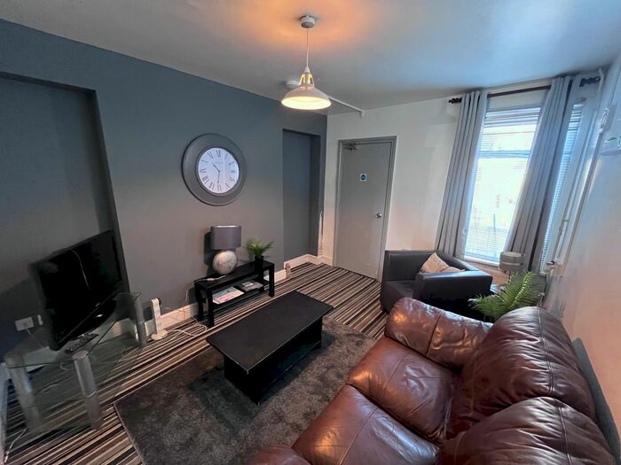 5 Bedroom Terraced House To Rent In Marlborough Road, Brynmill, Swansea, SA2