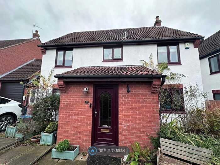 4 Bedroom Detached House To Rent In Astlethorpe, Two Mile Ash, Milton Keynes, MK8