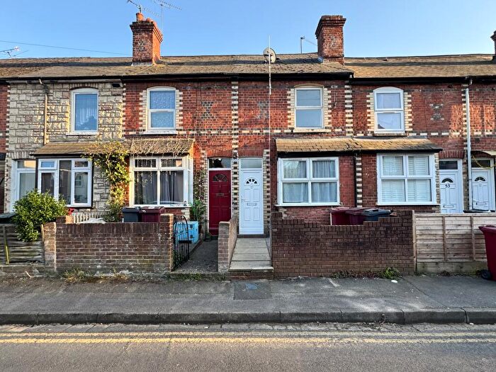 3 Bedroom Terraced House For Sale In Mason Street, Reading, RG1