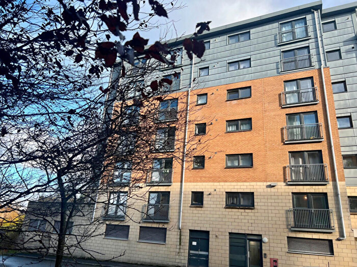1 Bedroom Flat For Sale In Barrland Court, Glasgow, G41