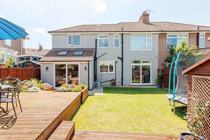 5 Bedroom Semi-Detached House For Sale In Braemar Crescent, Filton Park, Bristol, BS7