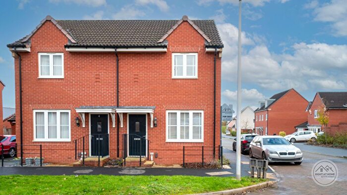 2 Bedroom Semi Detached House For Sale In Holland Drive, West Clyst, Exeter, EX1