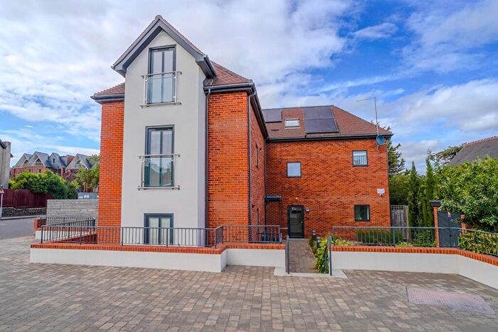 1 Bedroom Apartment For Sale In Scotts Lane, Shortlands, BR2