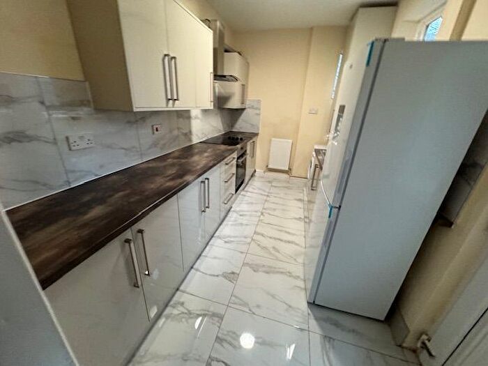 3 Bedroom Terraced House To Rent In Roman Street, Leicester, LE3