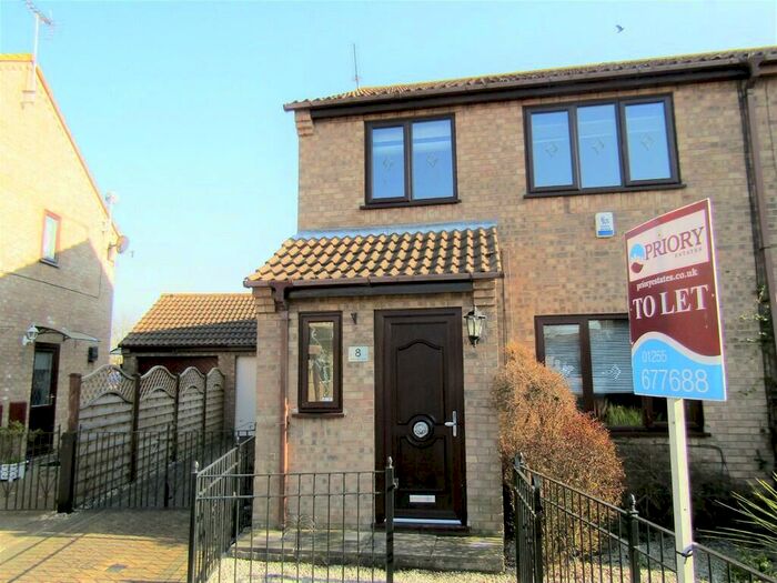 3 Bedroom Semi-Detached House To Rent In Chelmer Close, Kirby Cross, CO13