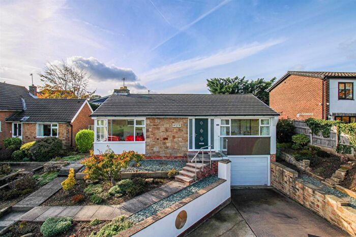 3 Bedroom Detached Bungalow For Sale In Smithy Brook Lane, Dewsbury, WF12