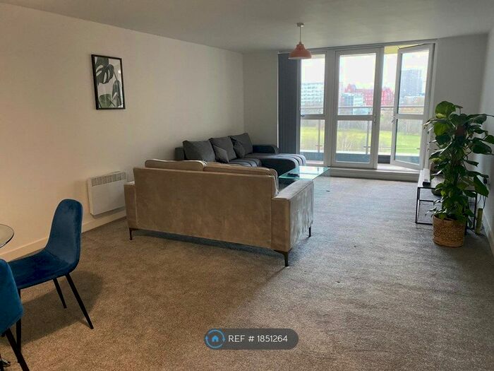 2 Bedroom Flat To Rent In Adelphi Wharf, Salford, M3