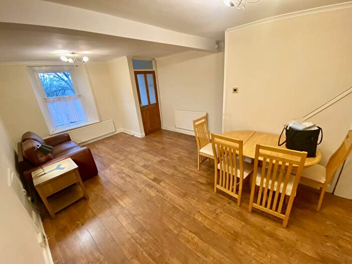 2 Bedroom Property To Rent In Graig Road, Morriston, Swansea, SA6