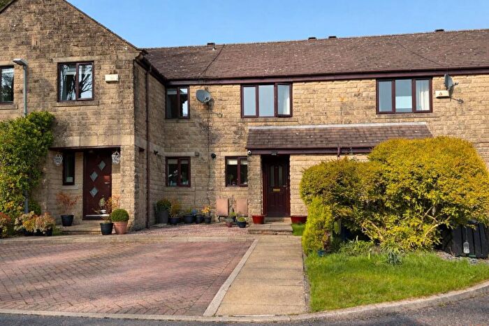 3 Bedroom House To Rent In St. Marys Court, Rawtenstall, Rossendale, Lancashire, BB4