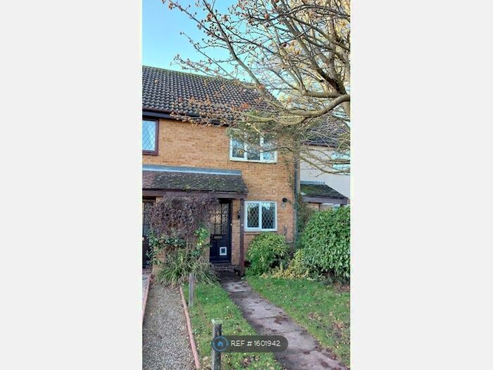 2 Bedroom Terraced House To Rent In Bowbrookvale, Luton, LU2
