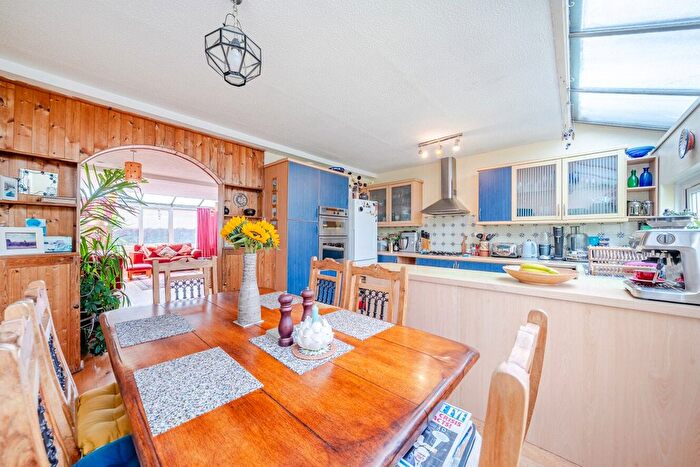 3 Bedroom Terraced House For Sale In Ardshiel Close, Putney, London, SW15