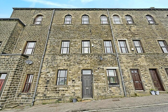 2 Bedroom Terraced House For Sale In Beestonley Lane, Stainland, Halifax, HX4