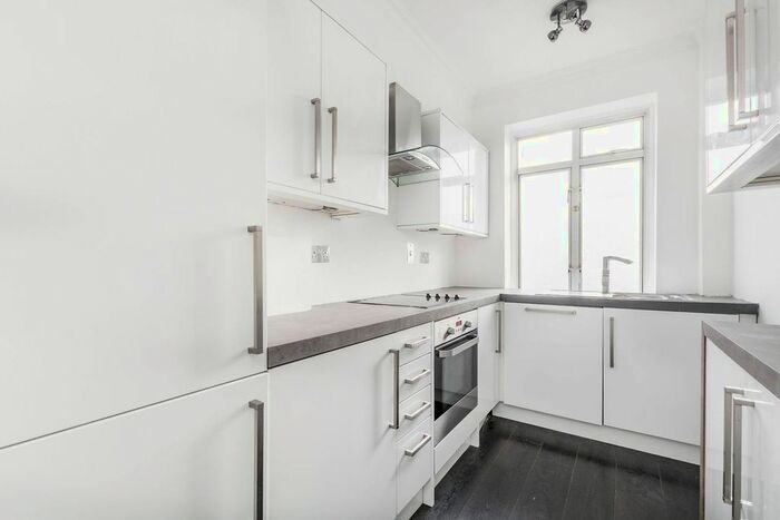 1 Bedroom Flat To Rent In Lancaster Terrace, Lancaster Gate, London, W2