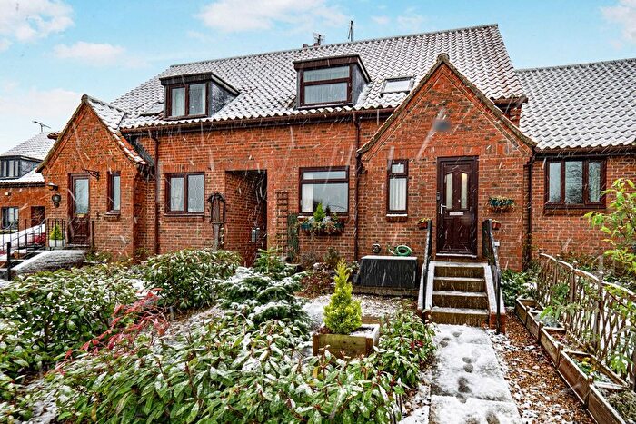 3 Bedroom Terraced House For Sale In Queens Mead, Lund, Driffield, YO25