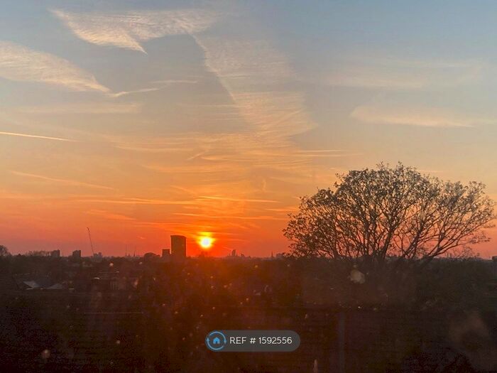 2 Bedroom Flat To Rent In Dunstans Road, London, SE22