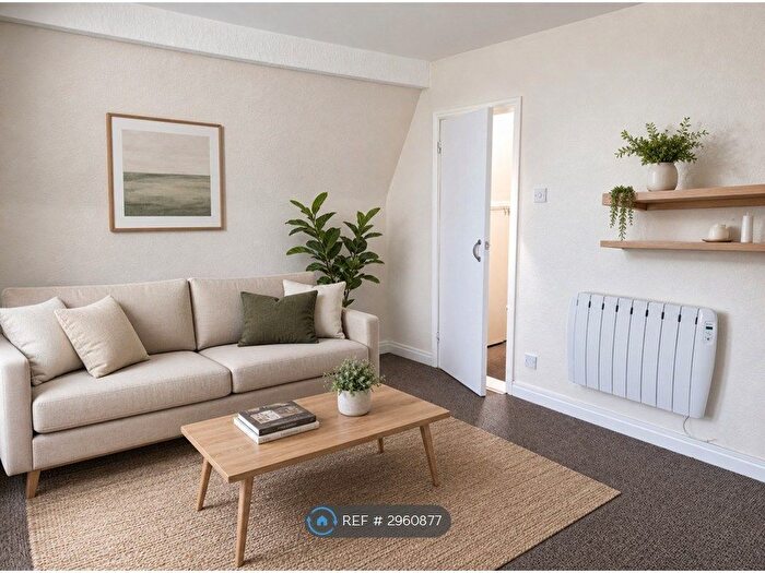 2 Bedroom Flat To Rent In Exmoor House, Ilfracombe, EX34
