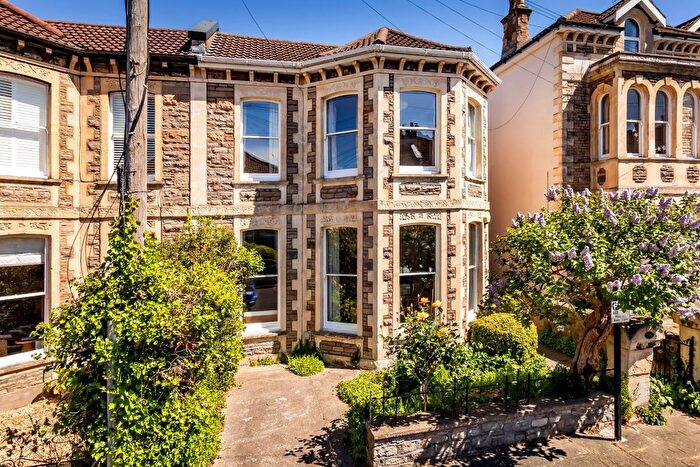 4 Bedroom Semi Detached House For Sale In Montrose Avenue, Cotham, Bristol, BS6