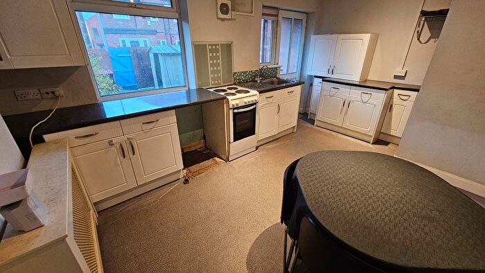 3 Bedroom Terraced House To Rent In Langworthy Road, Salford, M6