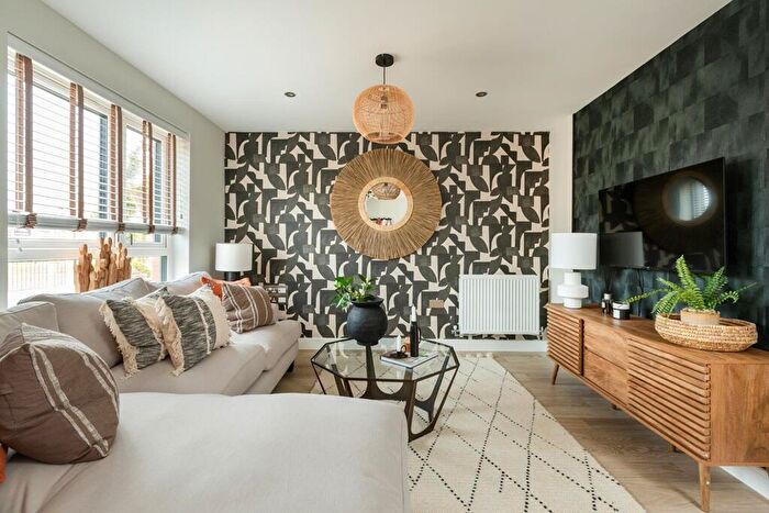 3 Bedroom Terraced House For Sale In Thorpe Close, Bordon, Hampshire, GU35