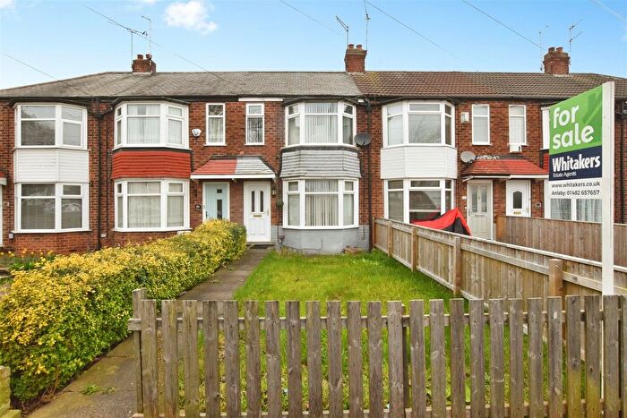 2 Bedroom Terraced House For Sale In County Road South, Hull, HU5